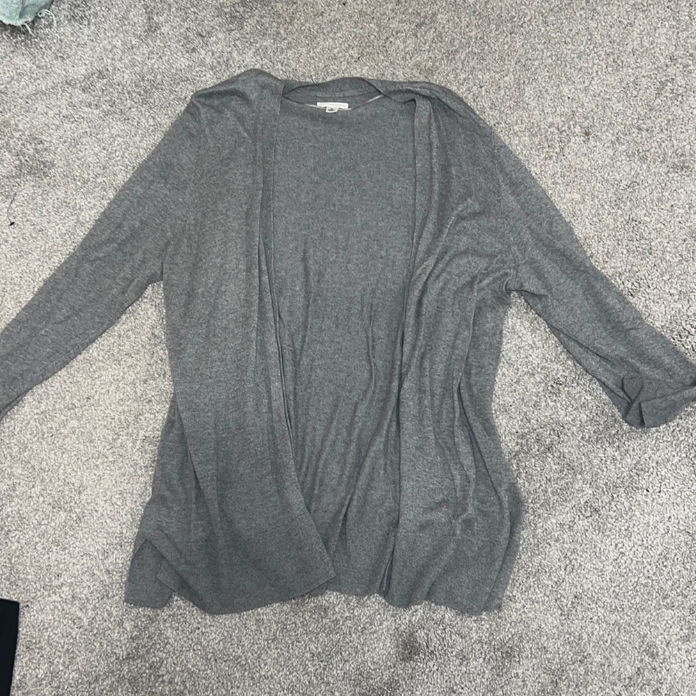 Grey sweater